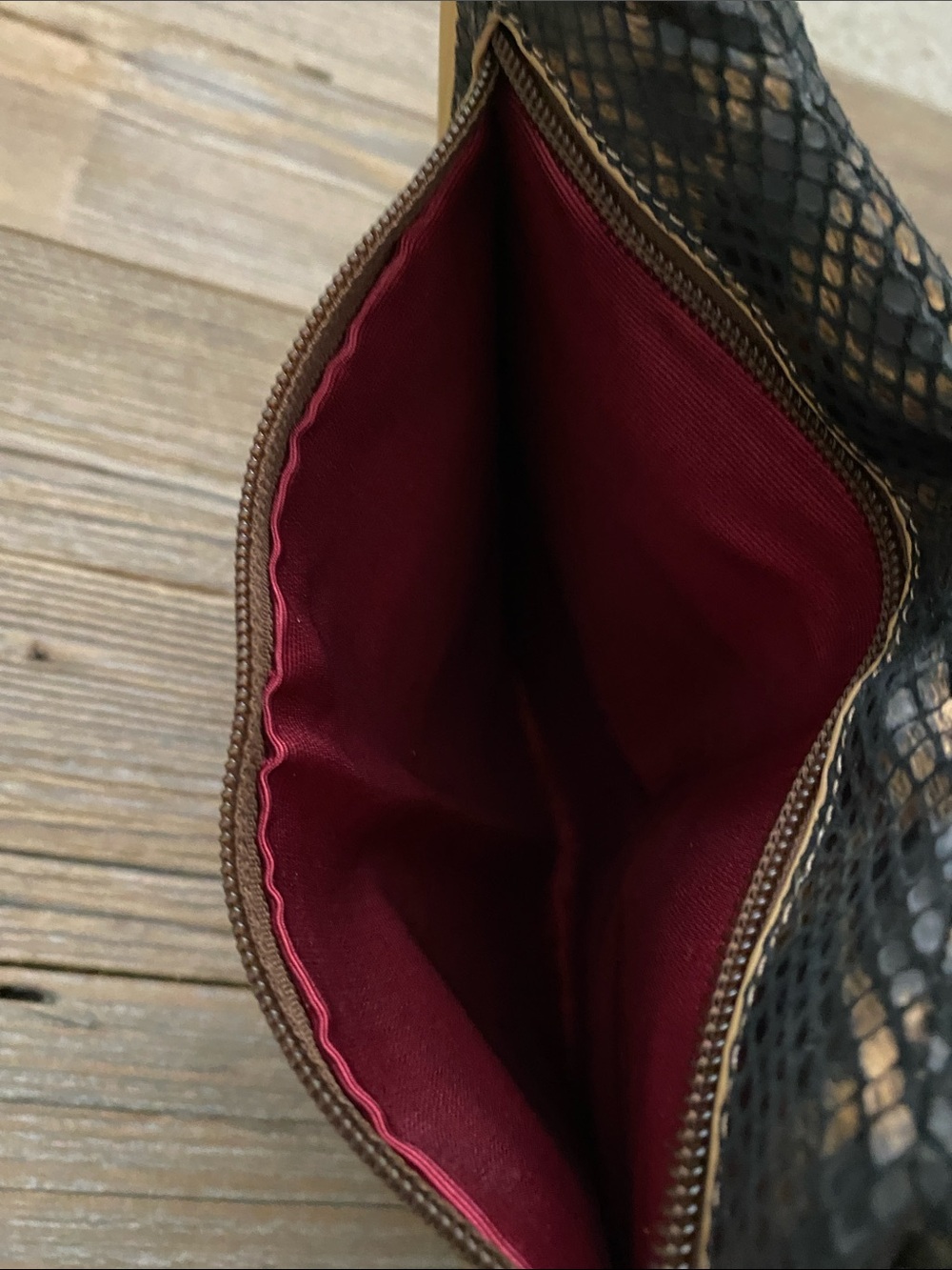Hobo Lauren Clutch in Metallic Snakeskin. - Picture 7 of 11